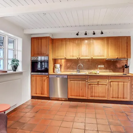 Lovely In With Kitchen Casa vacanze